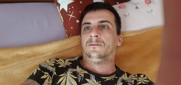 Lupikutyi Ujak Gambar 6