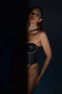 MelissaMoore_ Dark sensuality Foto 7