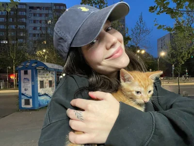 lexira1n Public Poză 3