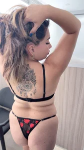 ISABELLA-24_ Public Pic 6