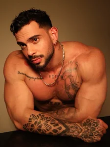 massimo_visconti me  8টি ছবি