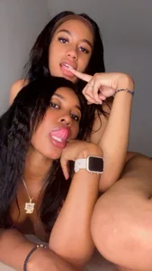 Public de Chell-zaira  2 Imagens