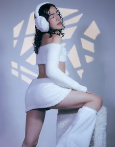 AbigailWilliams_ relaxl♥ Poză 3