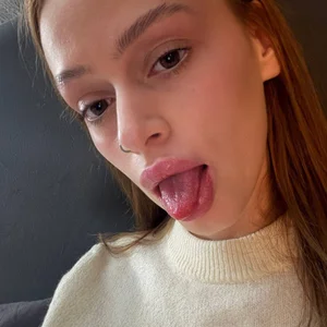 (* ^ ω ^) de erika_sin  4 Imagens