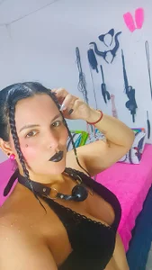 ZafiraLuzxxx Deepthroat + BDSM Gambar 4