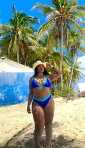 alissongreey BREEZE, SEA AND SAND 👅 Foto 7