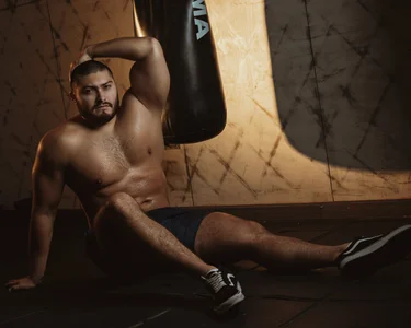 Darius_Wolfe Hot Training 💦🥵 Pic 2