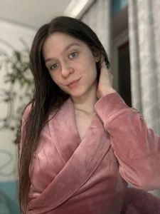 After warm shower de DavinaParady  Imagens