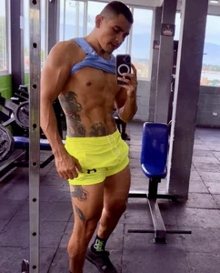 Paul22cm- a day at the gym Kuva 2