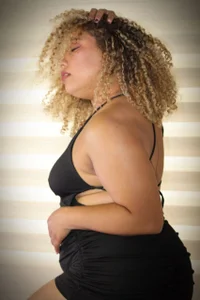 BonnieRitz's WEARING A SEXY DRESS Sex Photo 3