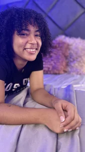 LunaaCurly Public Pic 2