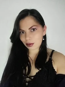 Kimmykatt_ Public Pic