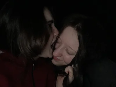 hug and kisses 💋 od nahida77  snímek
