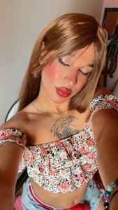 Terra_moonlight Kiss 💋 🍂🌱 Immagine  3