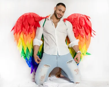 AlexLenox_ PRIDE 🌈 Hình