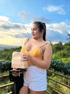 10inBigcockSurpise Public Foto 5