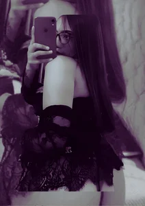 will you stay with me? 🥰 de ladymooncs  2 Imagens