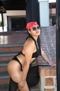 samara_smithh Public Εικόνα 2