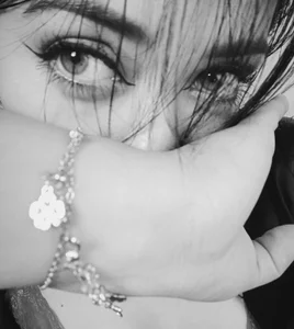 addicted to your look de zahra_Jalid  3 Imagens