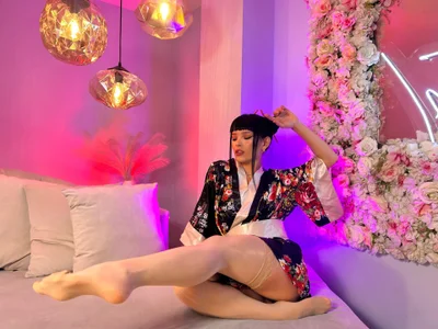 AgathaKondo_ Asian vibes Pic 2