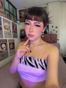 EMMACOOLEE Public Immagine  5