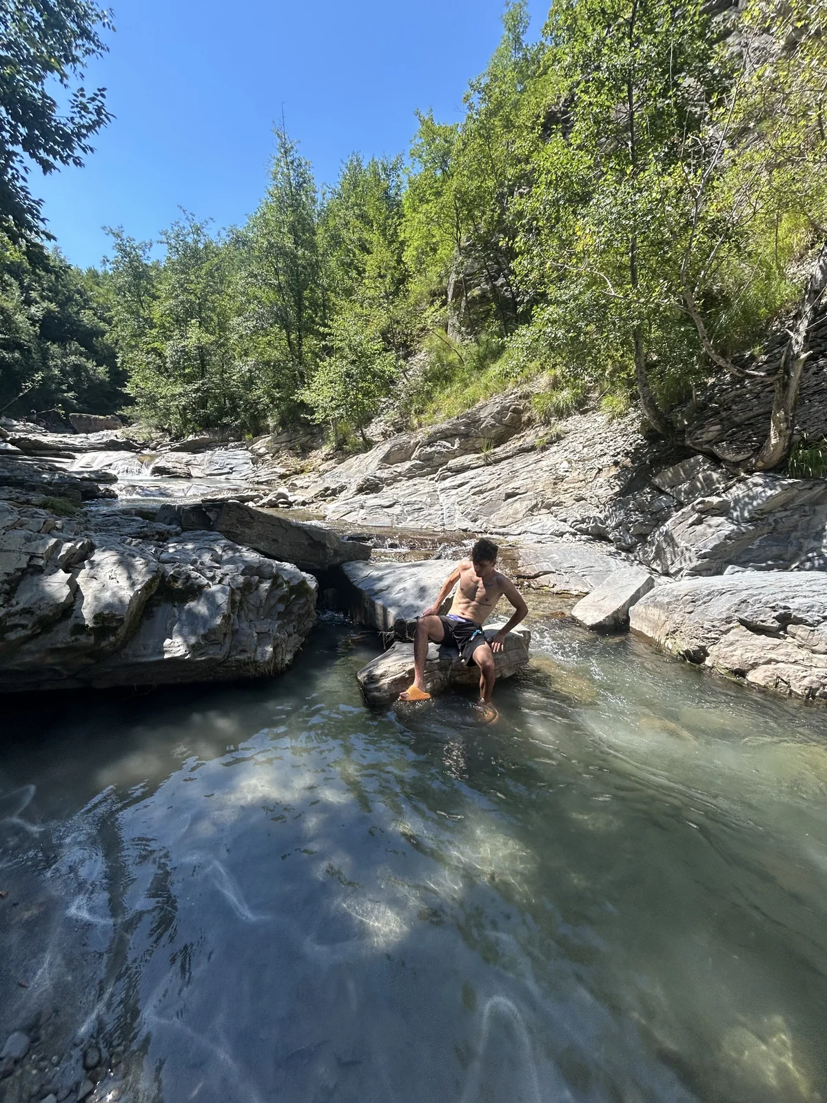 JJkim00 Gambar Trending 4060