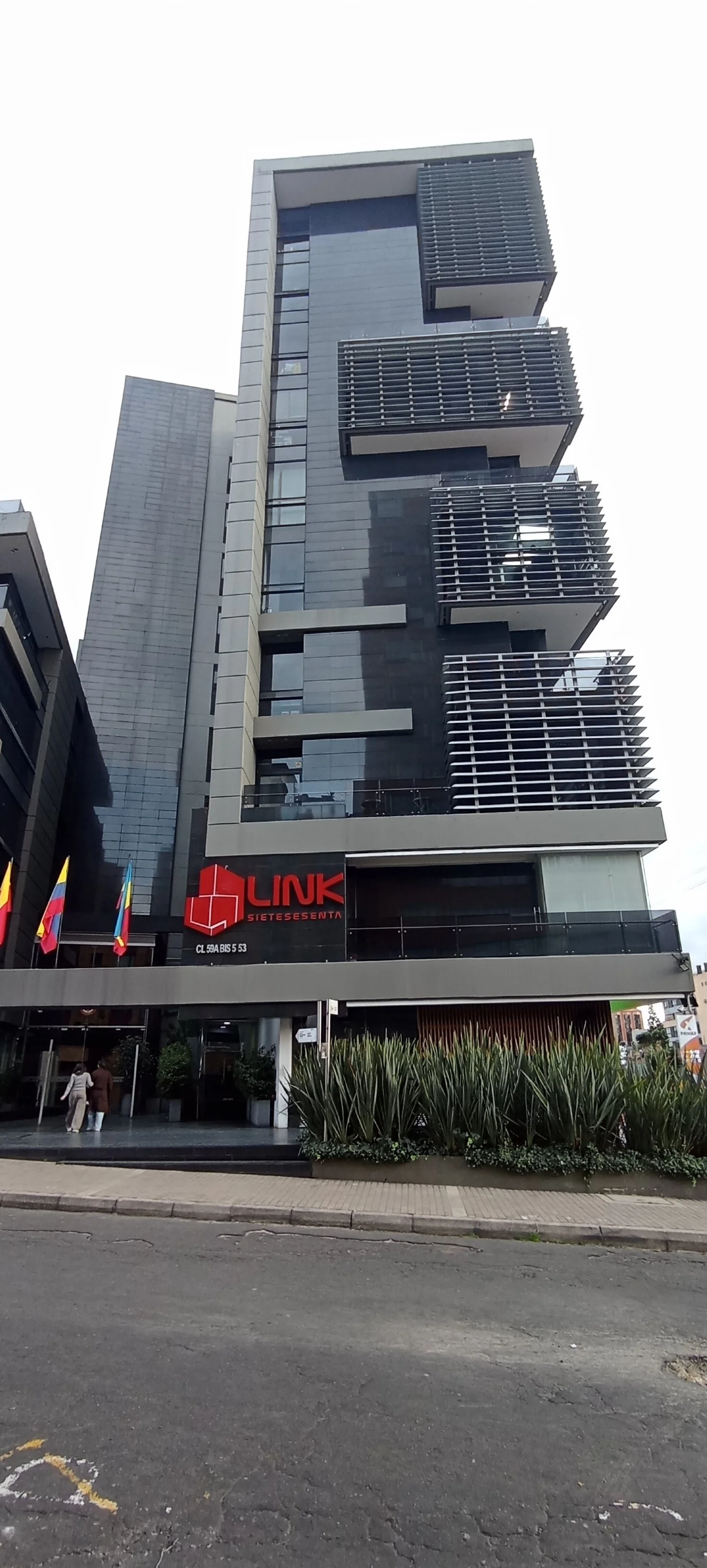 Andy_gray VACATIONS IN BOGOTA WITH MY FRIEND RC🌇🤩🫂 Bilde