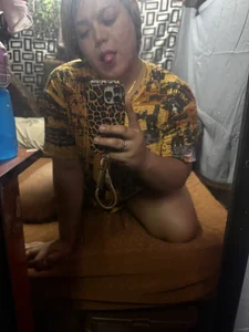 AsianTattooCouple Public Foto 5