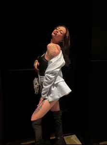 SarahSkyzPublic Bild 3