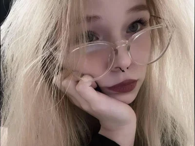 GhisllaineWestler Public Pic 4