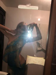 Chloe_petite18の😍の枚の写真