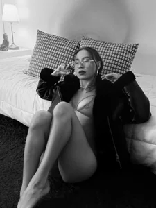 Valen_ross_ Meet more of me 😘🤍 Foto 2