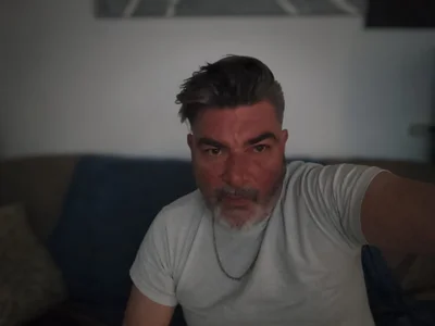 eruzam59000: Public ( 3 фото)