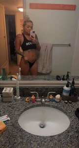 tayweird Public Pic 5