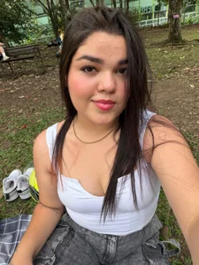 AlysaJayne Public Gambar 4