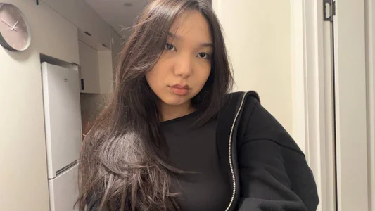 ShirleyLopez hoodie season Pic 2