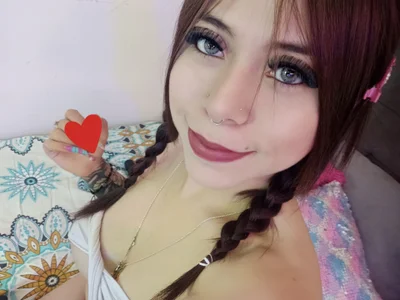 sarawiliamx 🙈 Pic 2