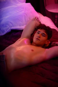 DanyDavis Dany neon  8টি ছবি