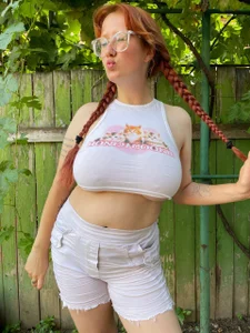 KrisTyBooBsinのLet's go for a walkの 2枚の写真