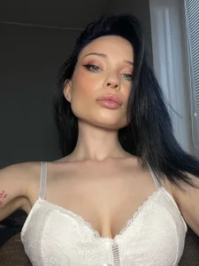 dollfromvenus: Public ( 3 фото)