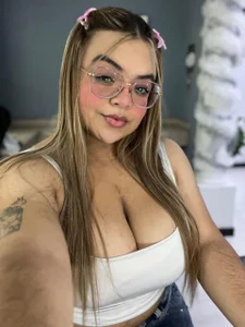 Celeste_Mcs_'s photo