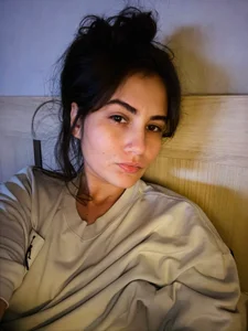 smallJinny before going to bed Pic