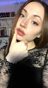 JeannaLanno black Pic