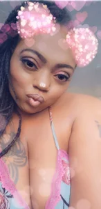 StallionMilf Pretty In Pink Pic 8