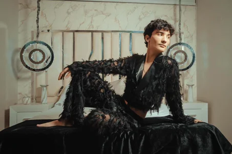 Public od LumierNova  8 snímek