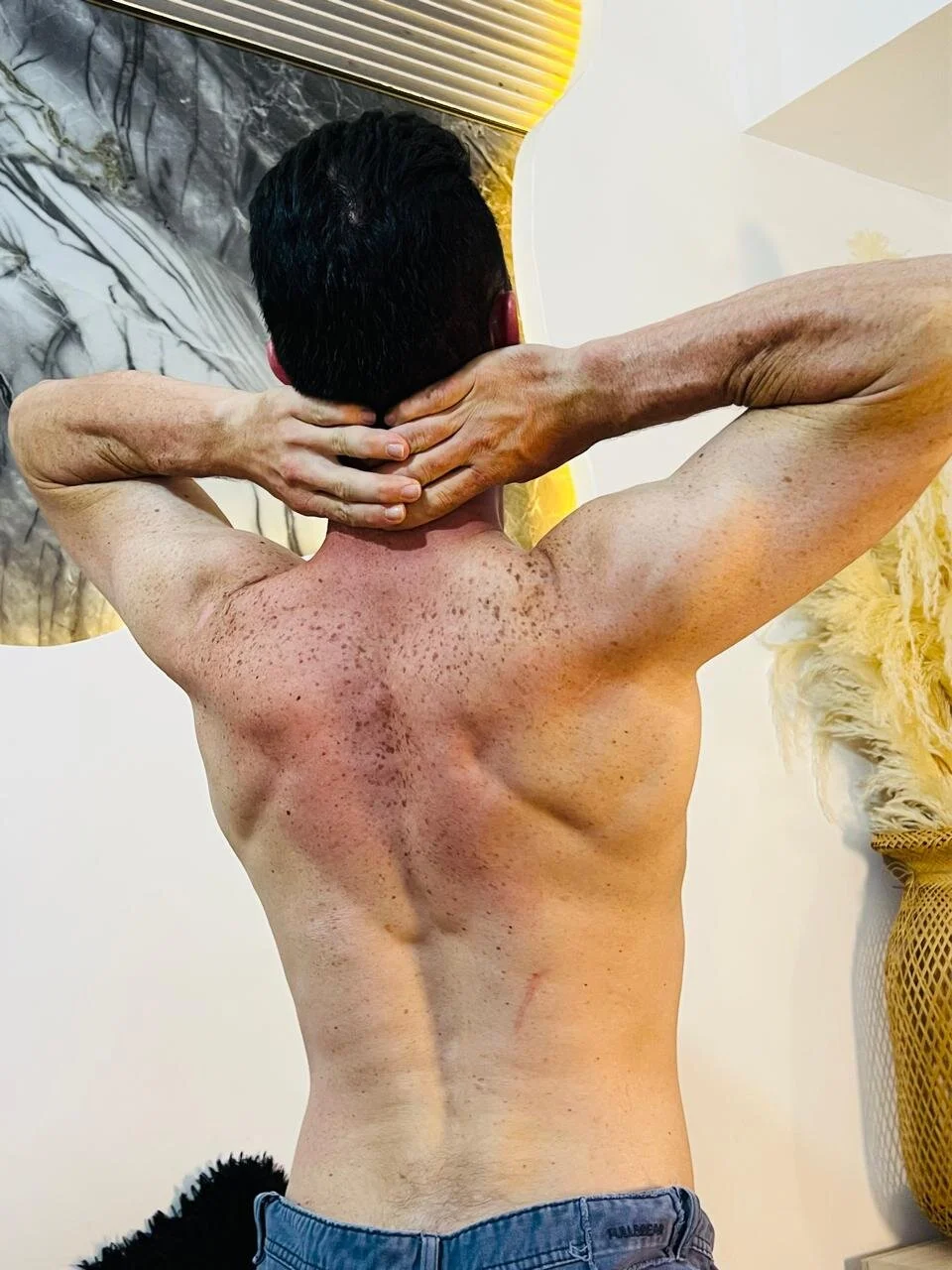 LoganKush_ adlı kullanıcının viral fotoğrafları:  6597