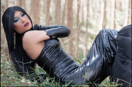 MaiaMadisson1: 💥 ( 5 фото)