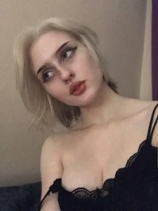 oh__lily Public Pic 5