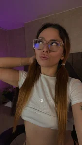 LanaMills_ the beauty of my body is yours Billede