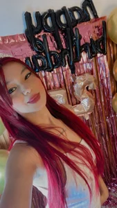 gime_lara celebrate my 25th birthday honey 🎈🎉🎁👑 Foto 7